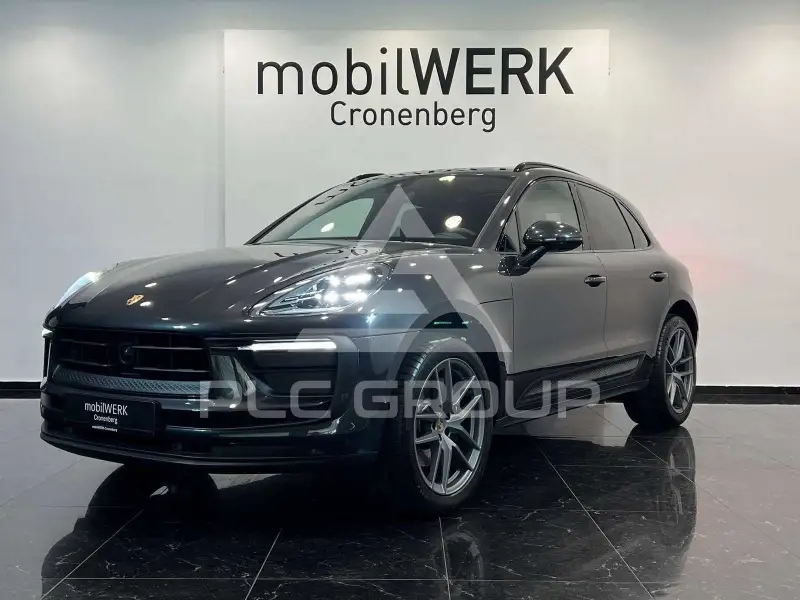 2021 Porsche MACAN