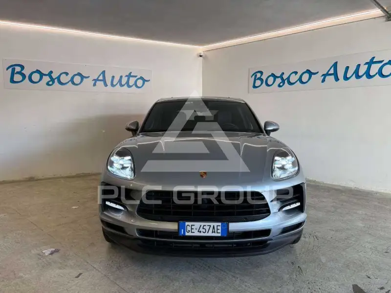 2021 Porsche MACAN