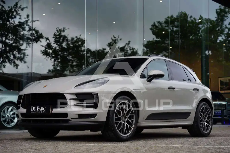 2021 Porsche MACAN