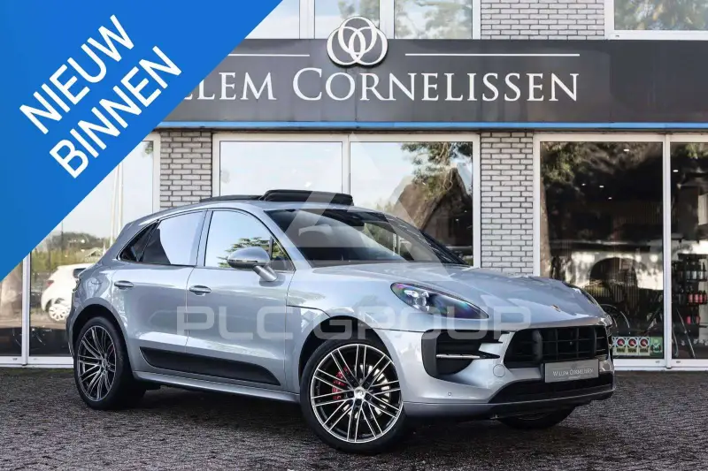 2021 Porsche MACAN
