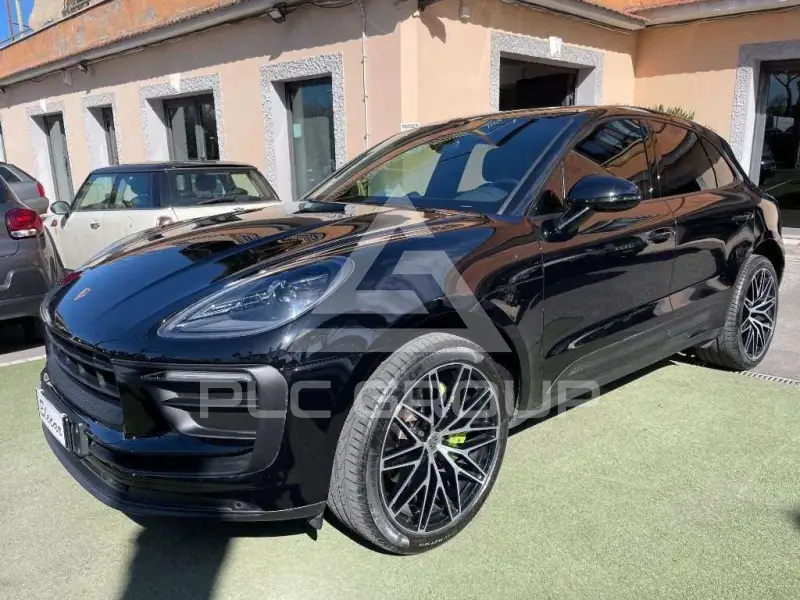 2021 Porsche MACAN