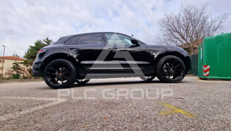 2021 Porsche MACAN