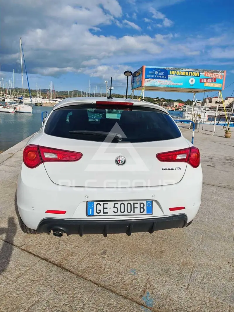 2021 Alfa Romeo Giulia