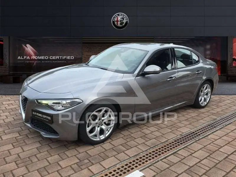 2021 Alfa Romeo Giulia