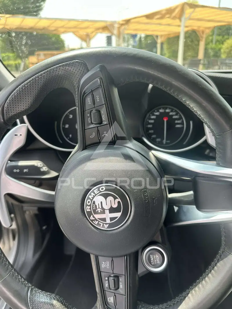 2021 Alfa Romeo Giulia