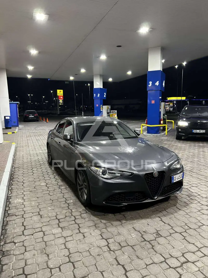 2021 Alfa Romeo Giulia