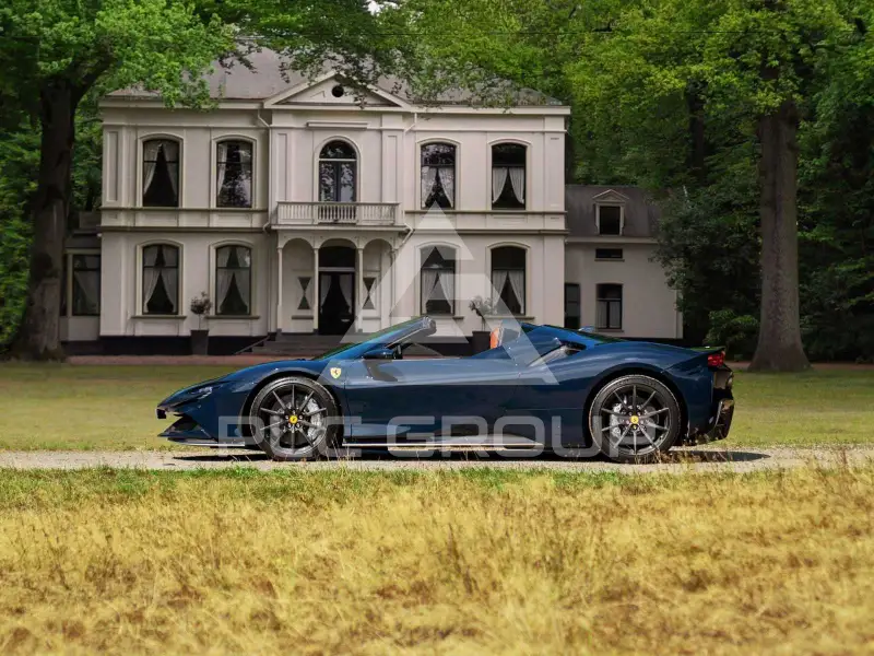 2021 Ferrari SF90