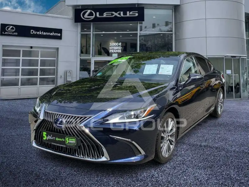 2021 Lexus ES300