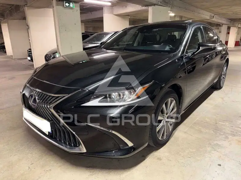2021 Lexus ES300