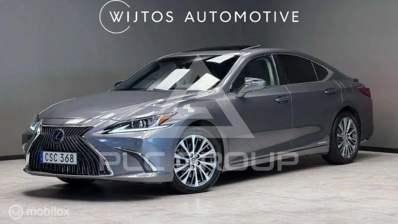 2021 Lexus ES300