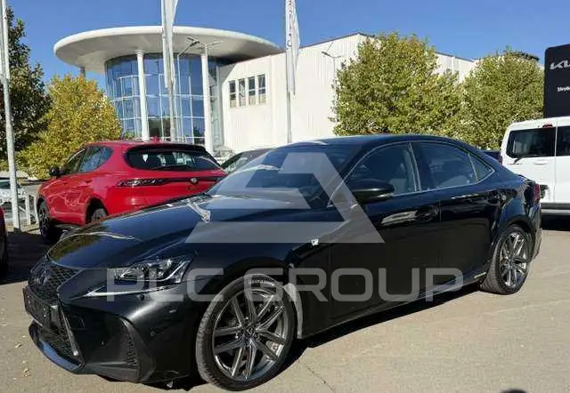 2021 Lexus IS300