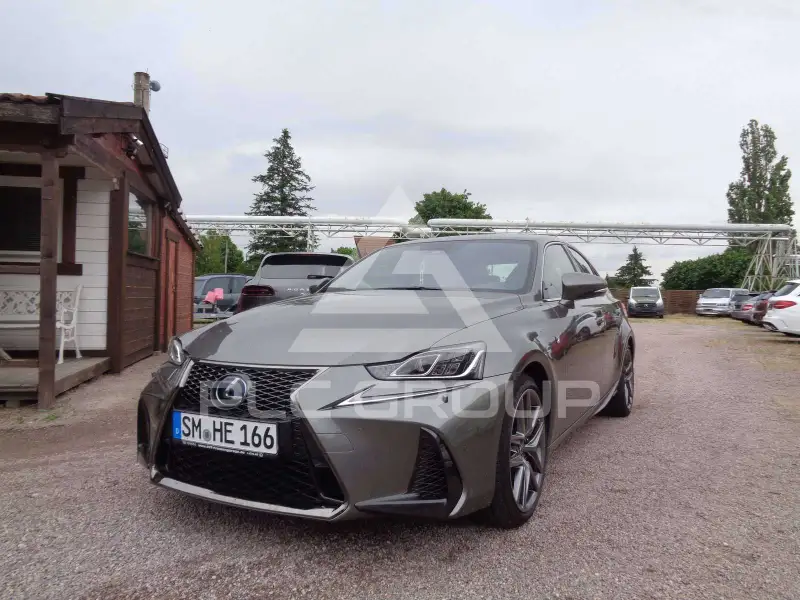 2021 Lexus IS300