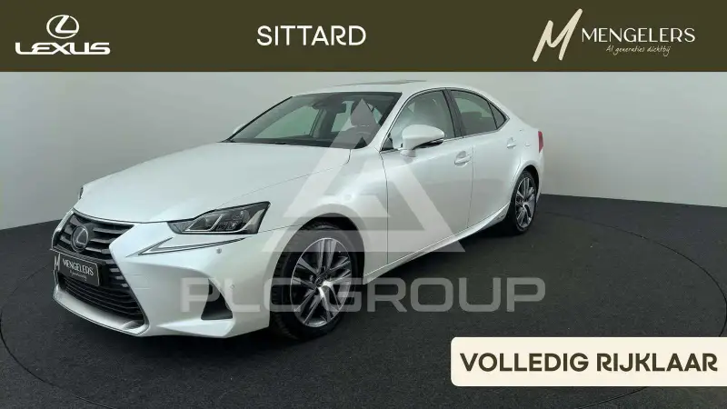 2021 Lexus IS300