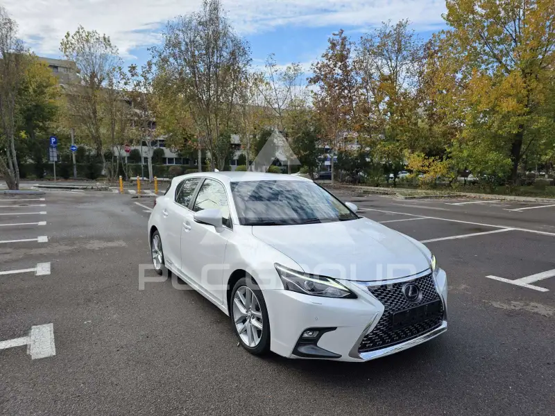 2021 Lexus CT200