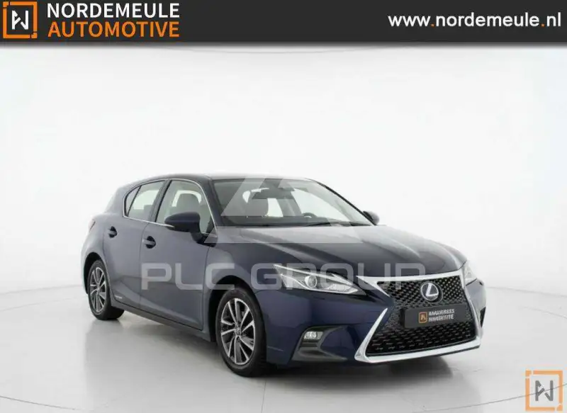 2021 Lexus CT200