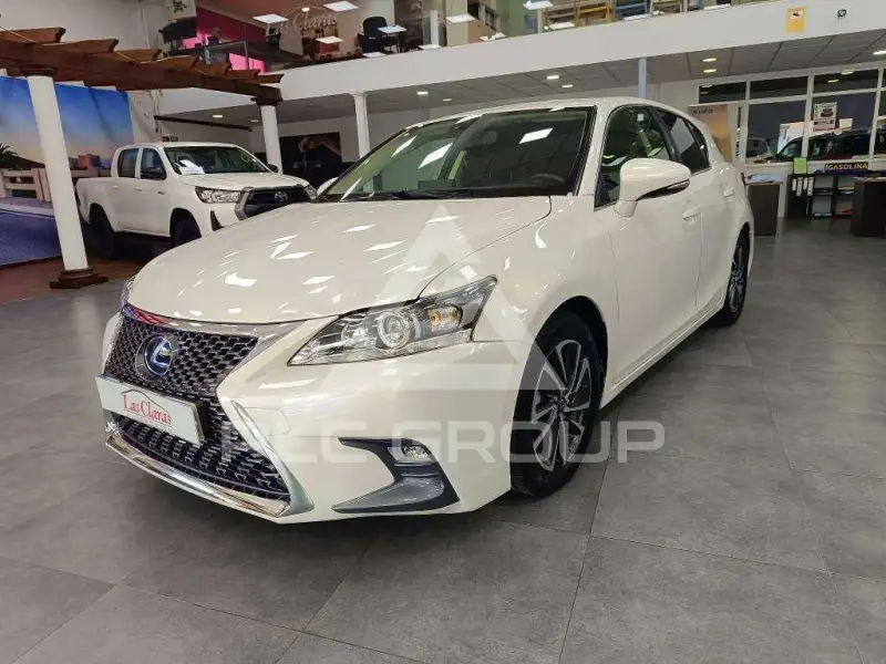 2021 Lexus CT200