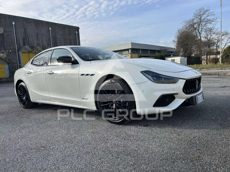 2021 Maserati GHIBLI