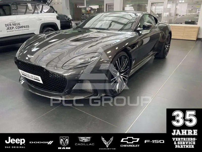 2021 Aston Martin DBS