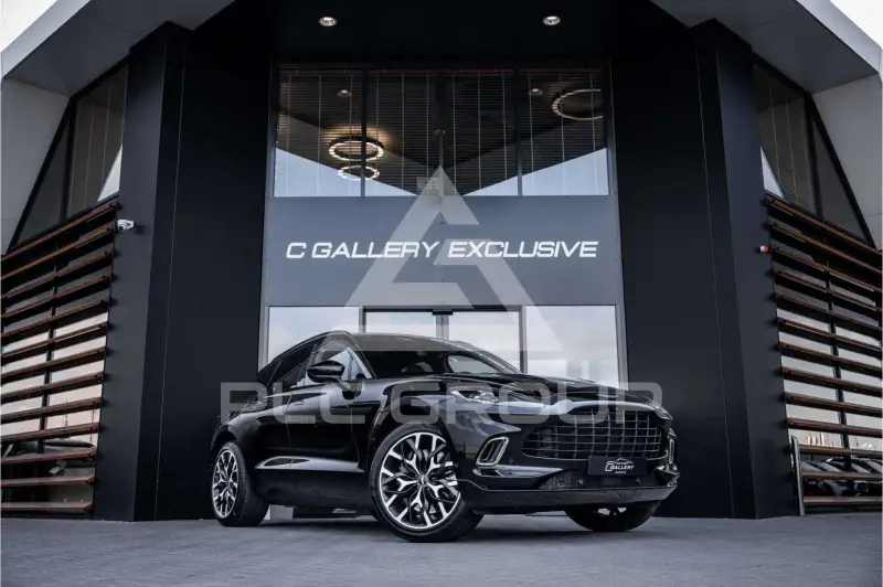 2021 Aston Martin DBX
