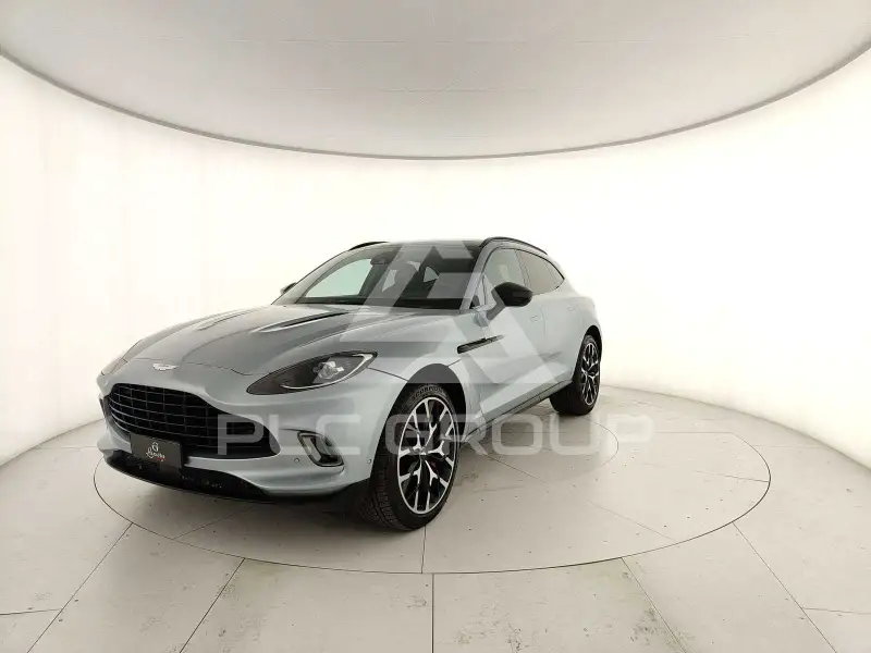 2021 Aston Martin DBX