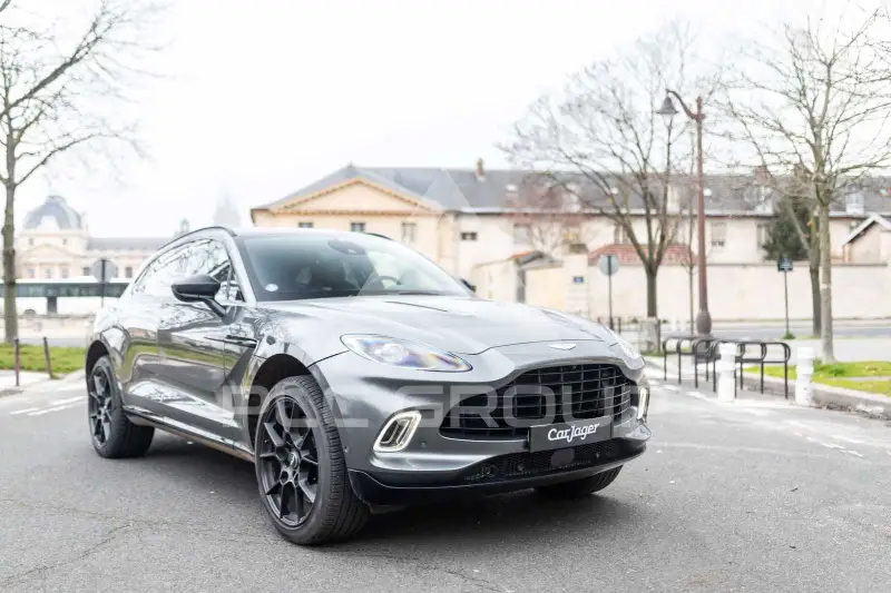 2021 Aston Martin DBX