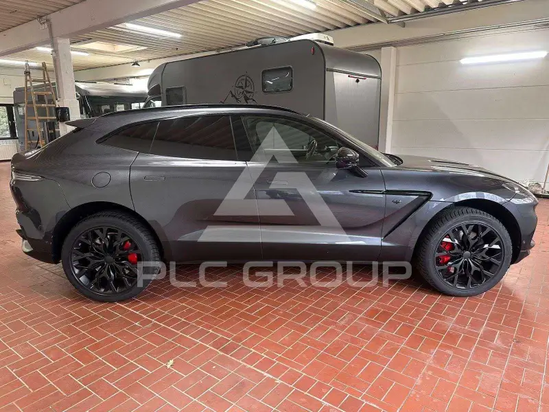 2021 Aston Martin DBX