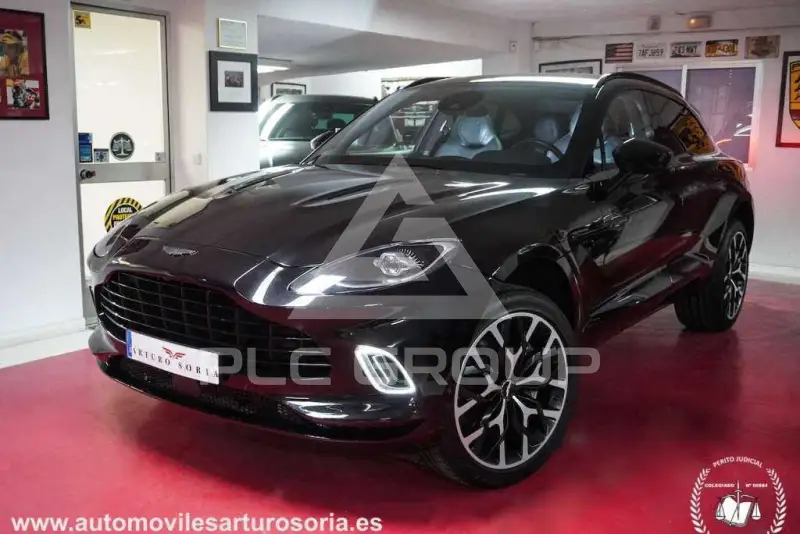 2021 Aston Martin DBX