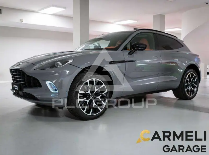 2021 Aston Martin DBX