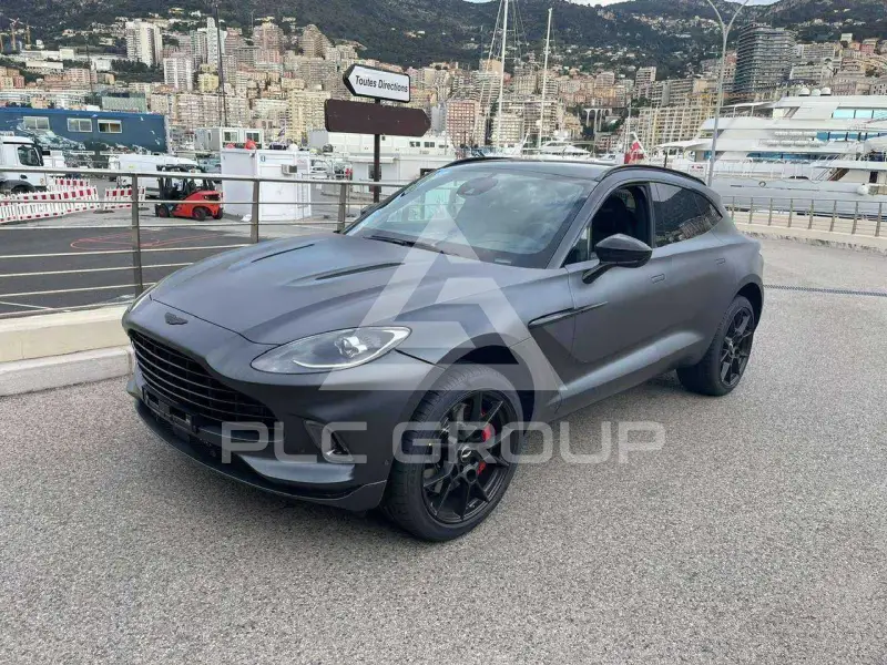 2021 Aston Martin DBX