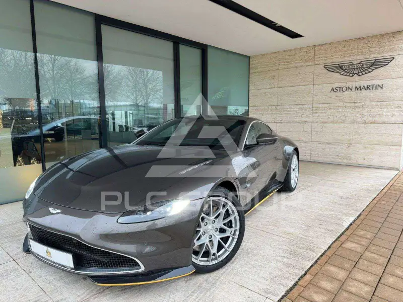 2021 Aston Martin V8