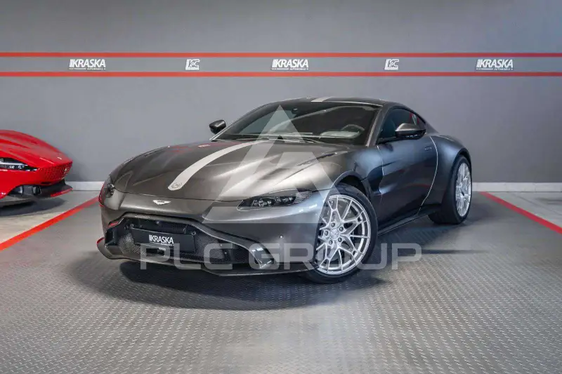 2021 Aston Martin V8