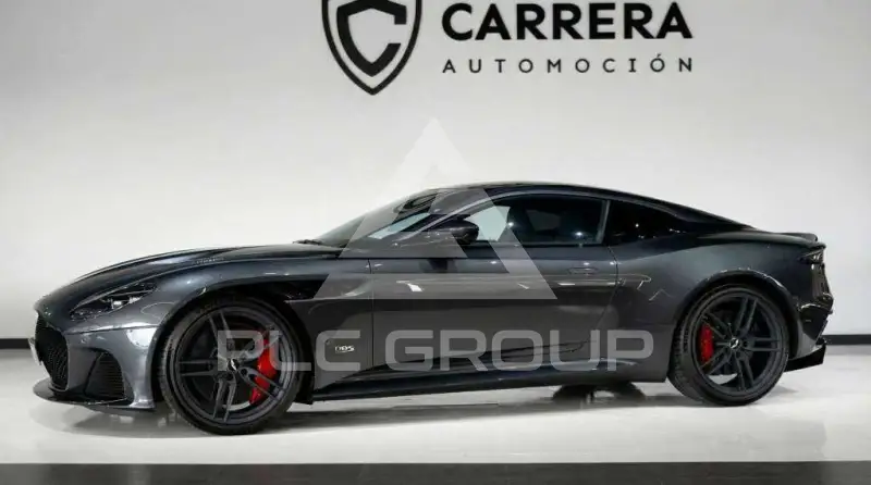 2021 Aston Martin DBS