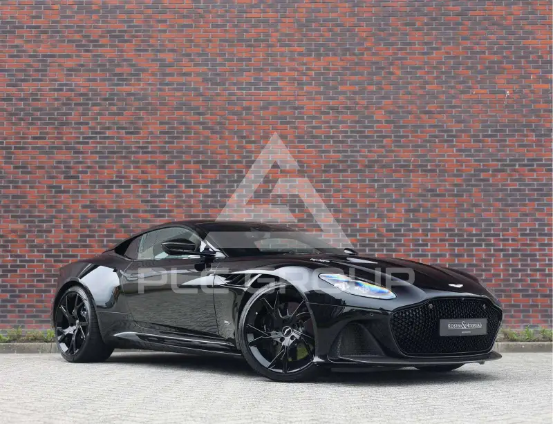 2021 Aston Martin DBS