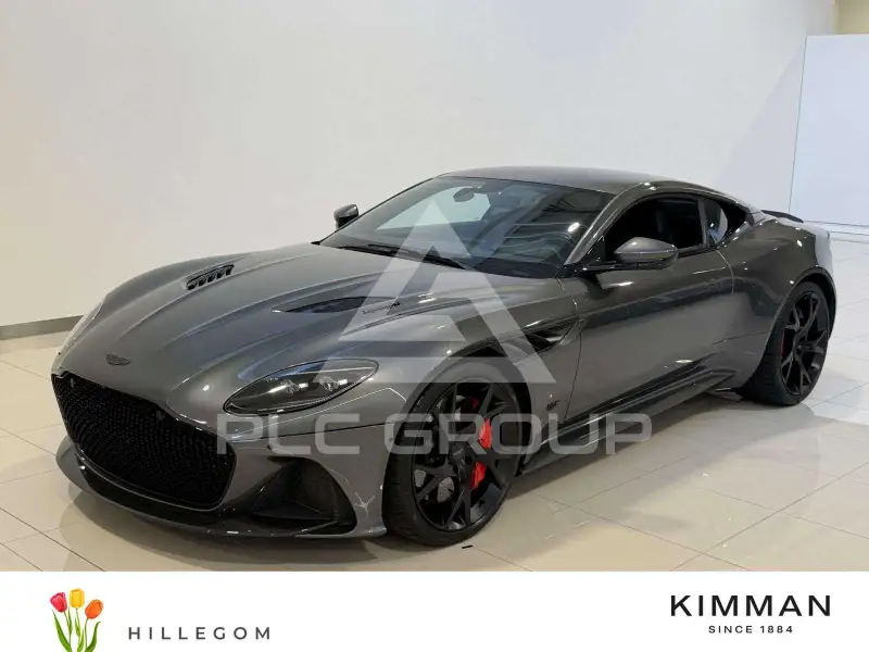 2021 Aston Martin DBS