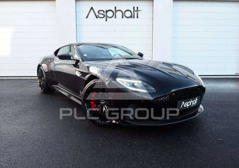 2021 Aston Martin DBS