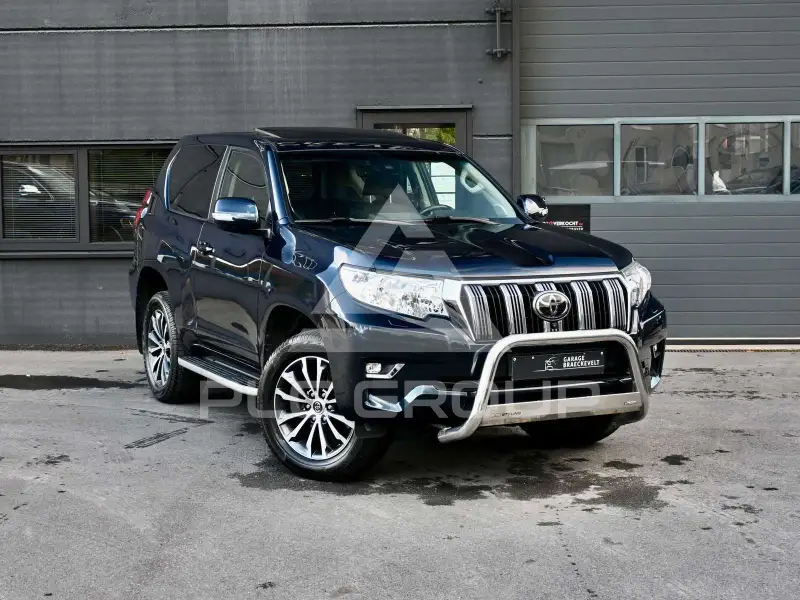 2021 Toyota LAND CRUISER