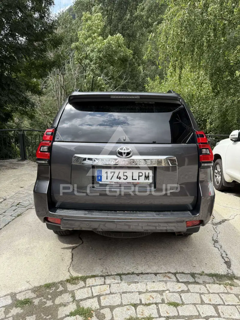 2021 Toyota LAND CRUISER
