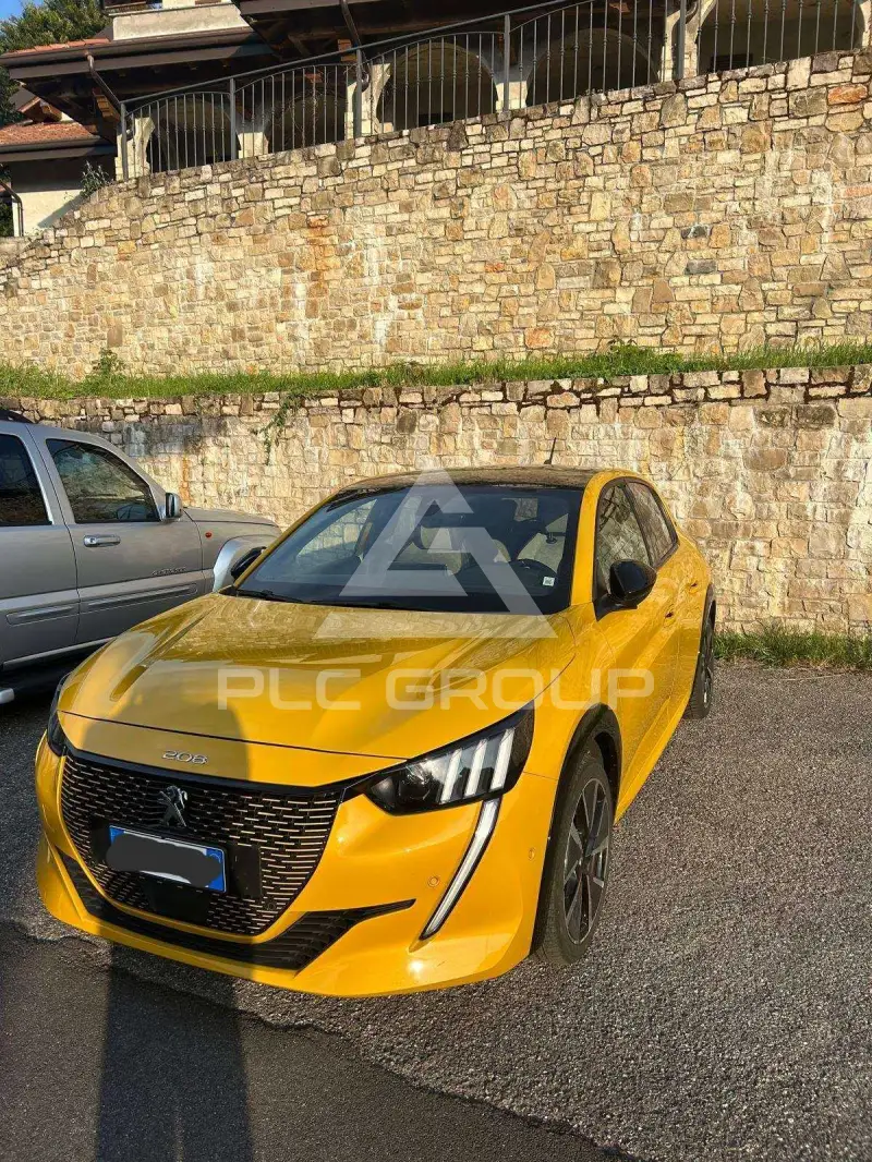 2021 Peugeot 208