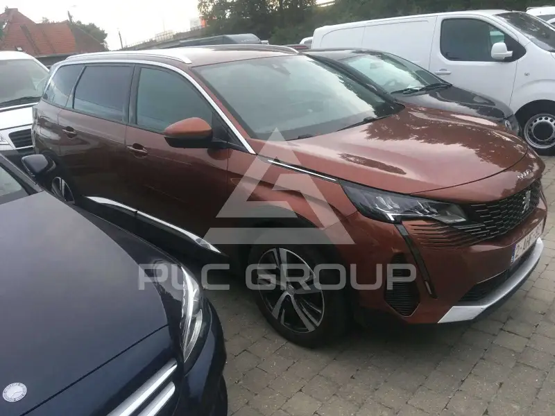 2021 Peugeot 5008