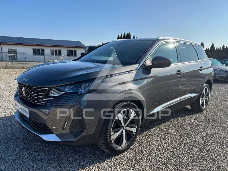 2021 Peugeot 5008