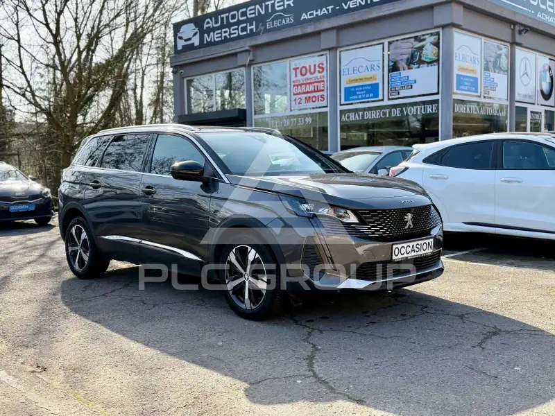 2021 Peugeot 5008