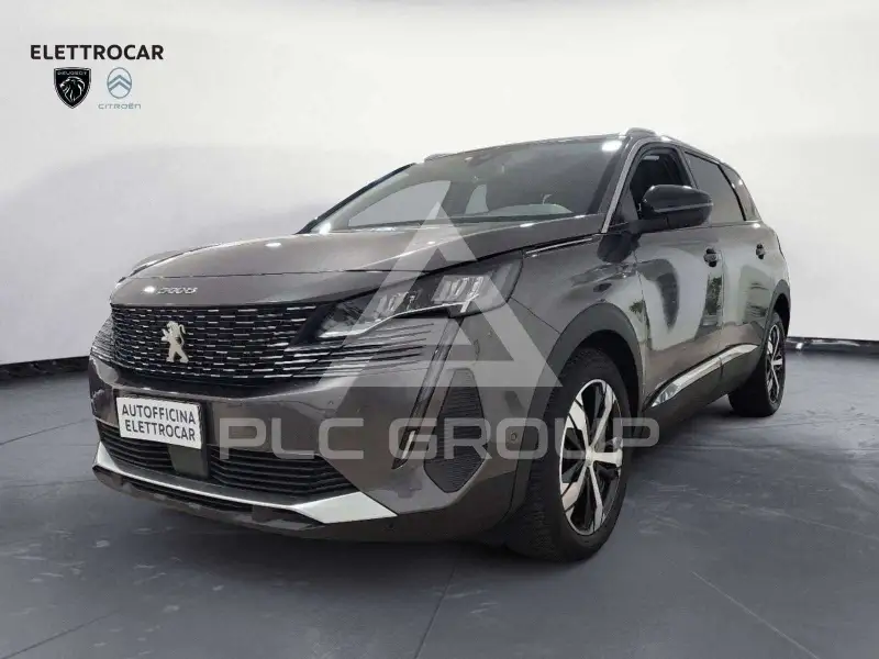2021 Peugeot 5008
