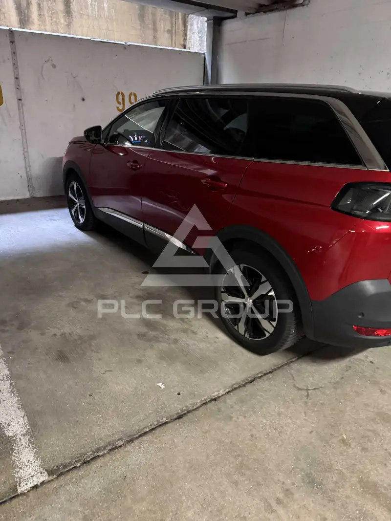 2021 Peugeot 5008