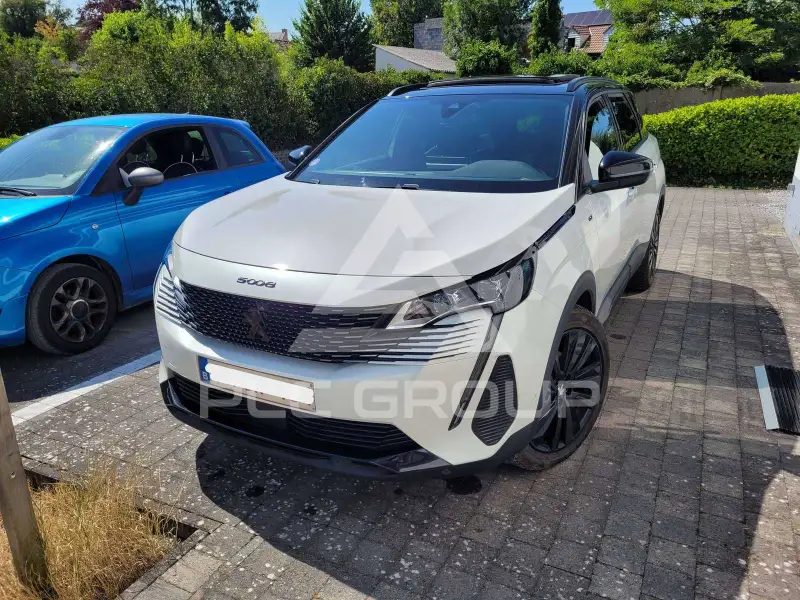 2021 Peugeot 5008