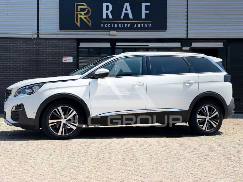 2021 Peugeot 5008