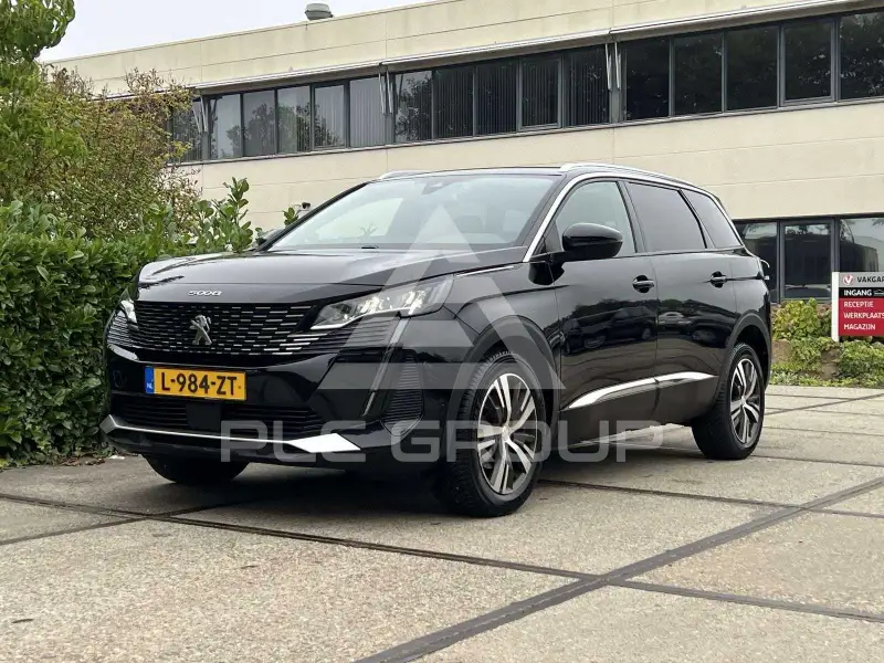 2021 Peugeot 5008