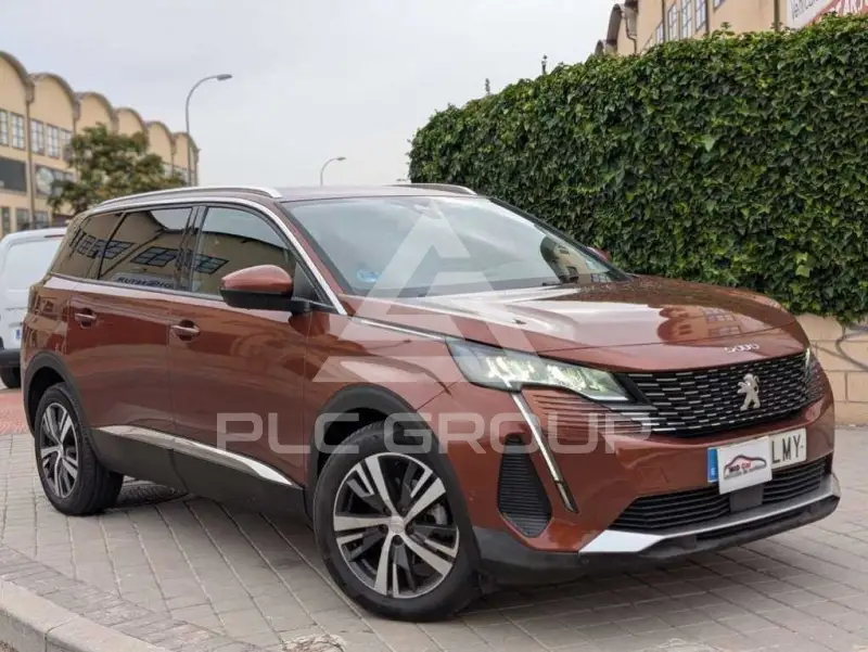 2021 Peugeot 5008