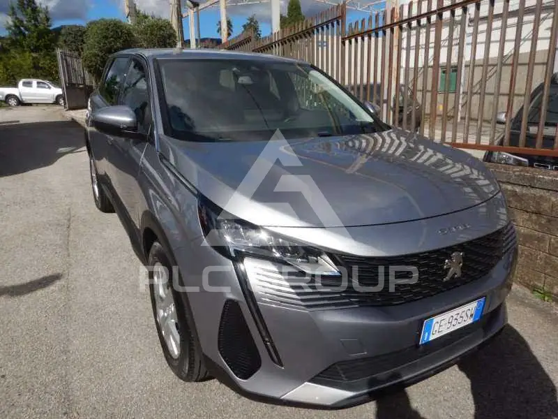 2021 Peugeot 5008