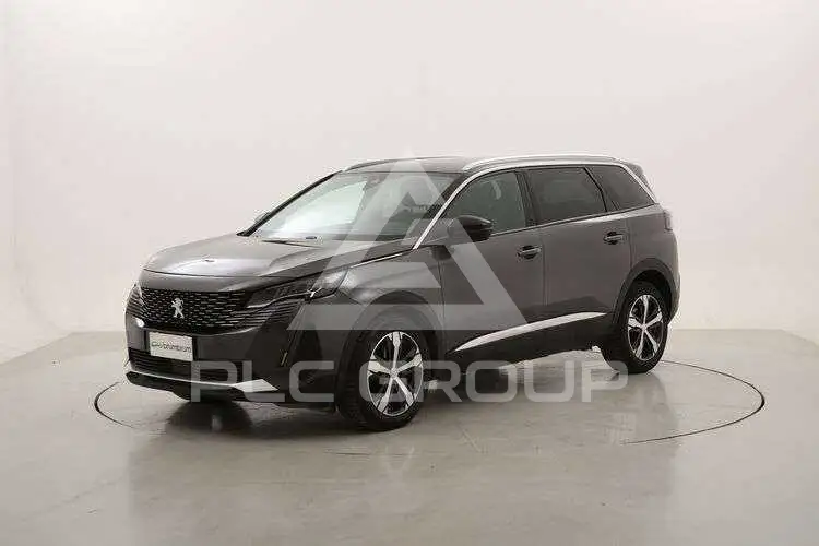 2021 Peugeot 5008