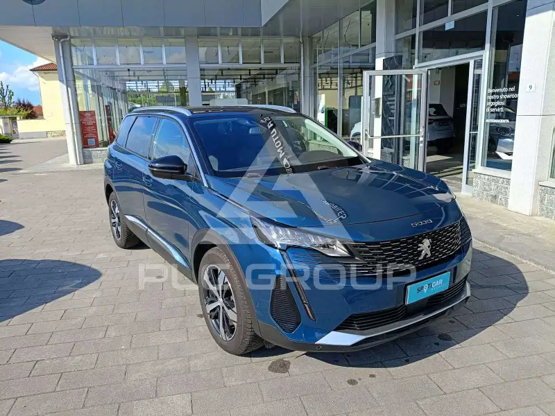 2021 Peugeot 5008
